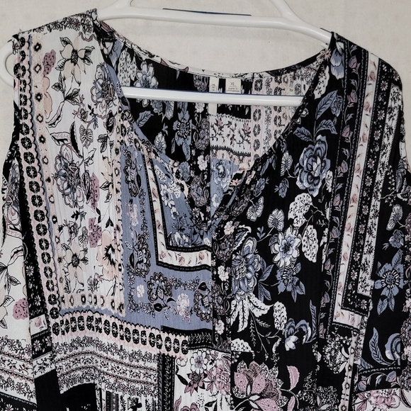 Cato black, white & pink cold shoulder blouse - Picture 7 of 11